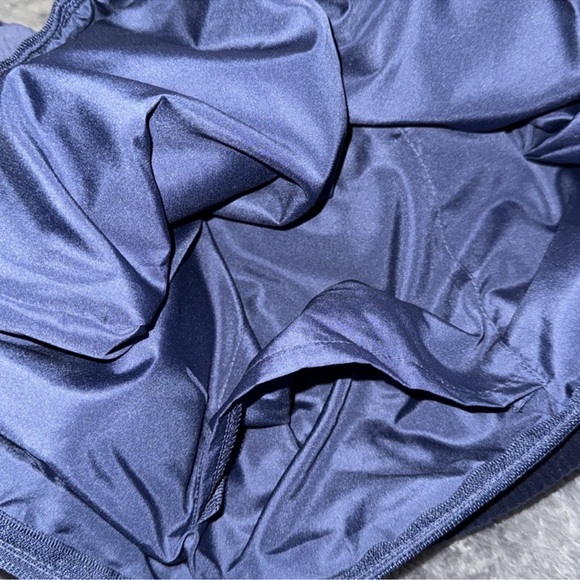 NWT- Victoria Secret Zippered Velour Navy Tote Bag - Picture 8 of 9